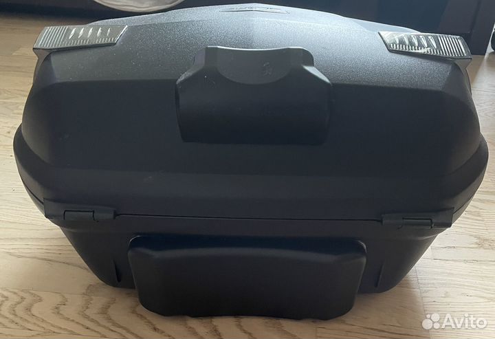 Центральный кофр с креплением на Honda CB1000R