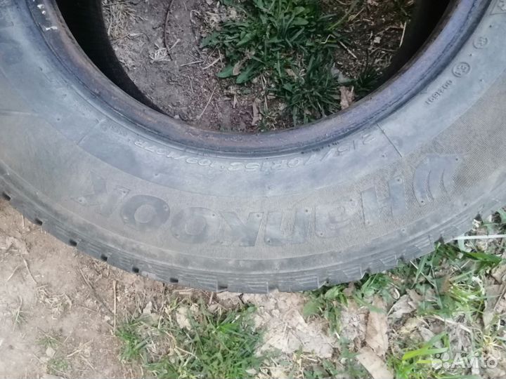 Hankook Winter I'Pike 215/70 R15C