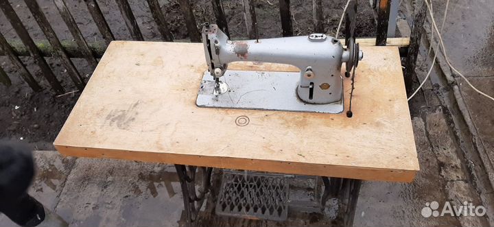 Швейная машина пмз им. Калинина