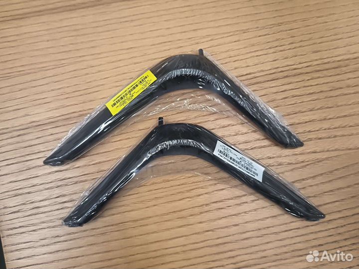 Подставки ножки стойки для Samsung UE43AU7002uxru