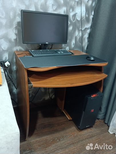 Компьютерный стол бу