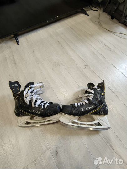 Коньки хоккейные ccm as1
