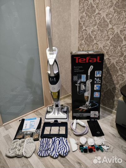 Моющий пылесос Tefal Clean and Steam VP8561RH