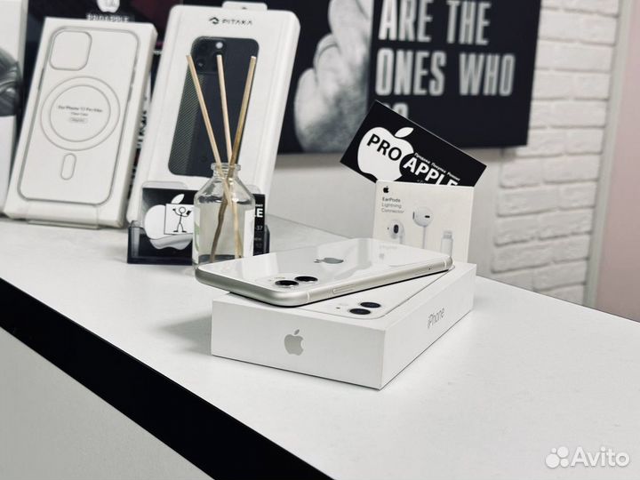 iPhone 11, 256 ГБ