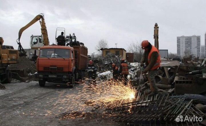 Демонтаж зданий, снос домов, слом домов, стен