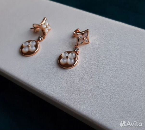 Серьги Louis Vuitton Color Blossom