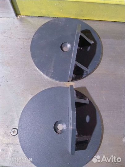 Крепление пневмоподушки