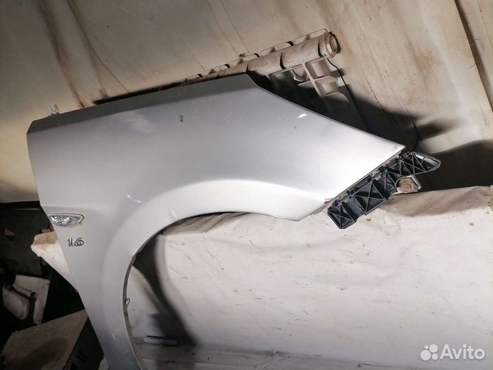 Крыло правое Hyundai solaris 1