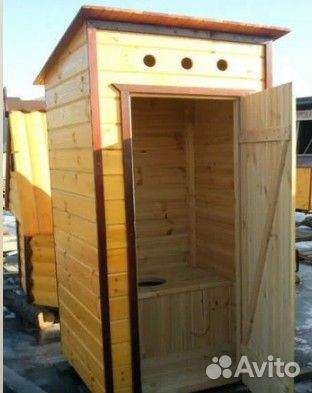 Дачный туалет, деревянный туалет