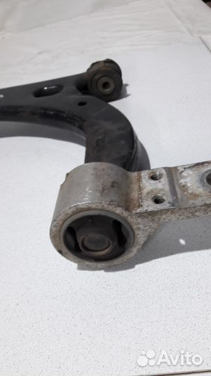 Рычаг передний правый Ford Fiesta mk5