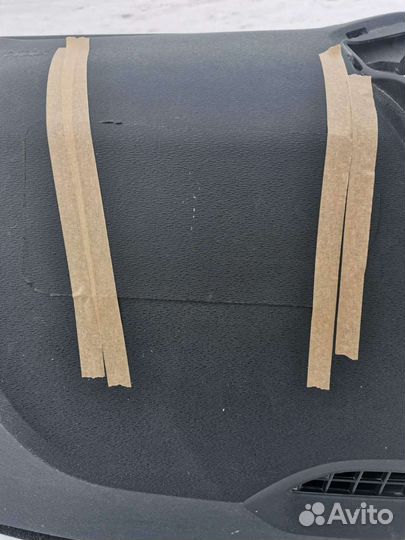 Панель LADA X-RAY