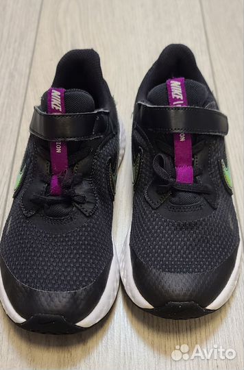 Кроссовки для девочки