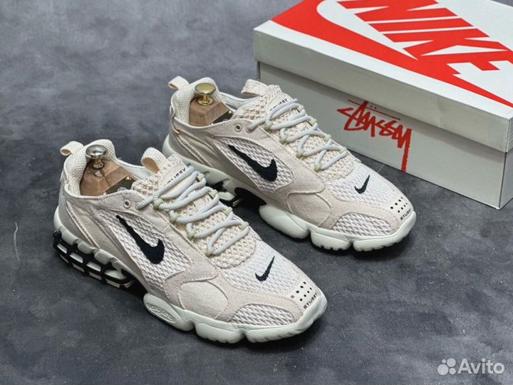 Кроссовки Nike Stussy