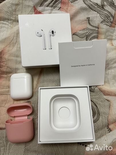 Беспроводные наушники apple airpods