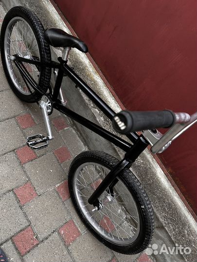 Трюковой велосипед bmx MaxxPro krittop