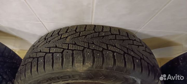 Nokian Tyres Hakkapeliitta 7 SUV 225/65 R17 106T