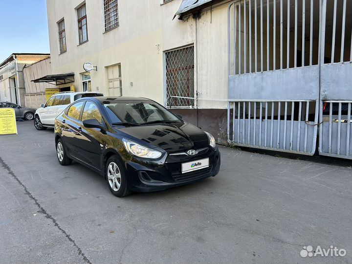 Hyundai Solaris 1.6 AT, 2013, 174 300 км