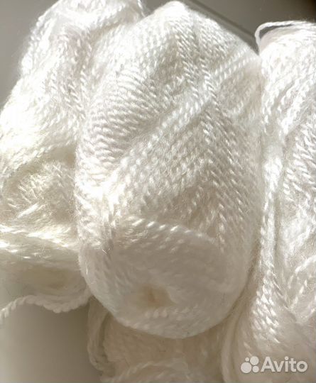 11 мотков акрилового мохера