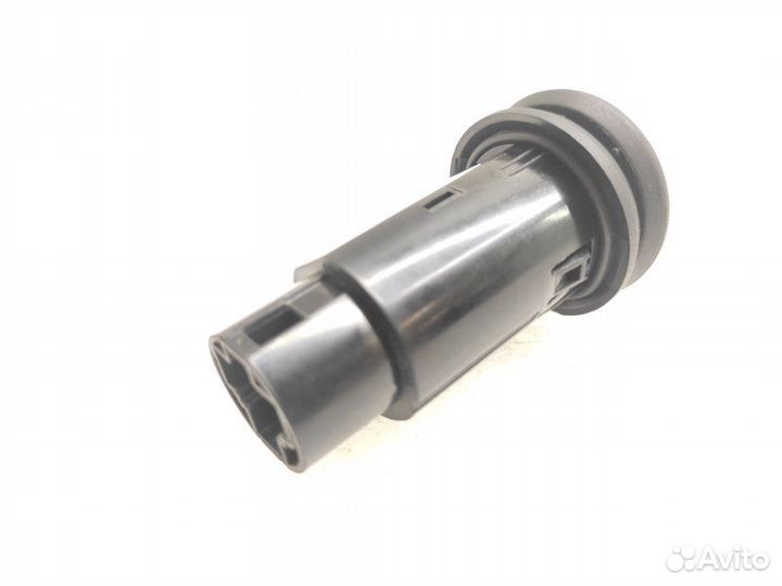 Розетка Land Rover Discovery 5 L462 3.0D 2017