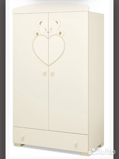 Шкаф и комод