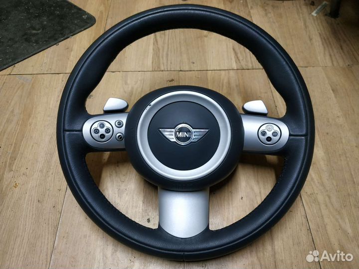 Руль Мини Купер R50 с кнопками круиза и лепестки
