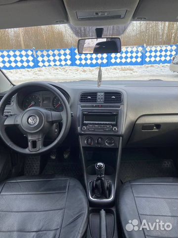 Volkswagen Polo 1.6 MT, 2011, 290 550 км объявление продам