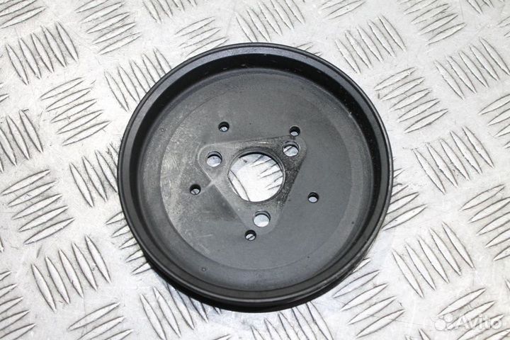 Шкив насоса гур CAL / AUK Audi A4 B7, A5 8T, A4 B8