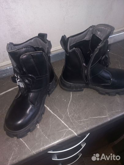 Ботинки для девочки