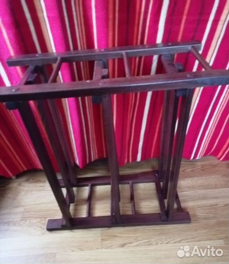 Обувница из массива бука новая. Стеллаж