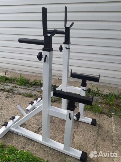 Тренажёр для жима штанга и гантели