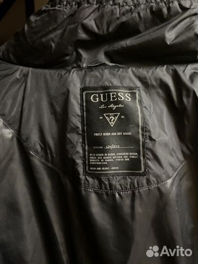 Зимнее пальто Guess пуховое