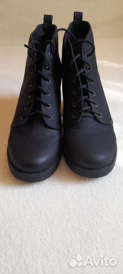 Ботинки bershka