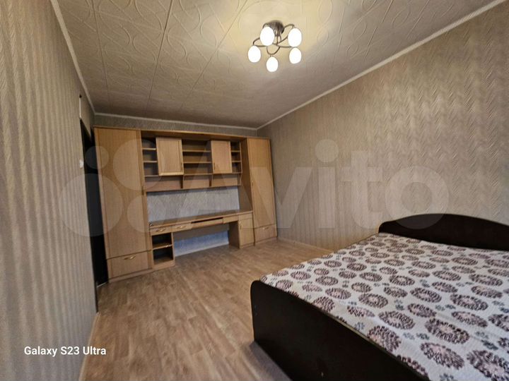 Комната 35 м² в 2-к., 4/4 эт.