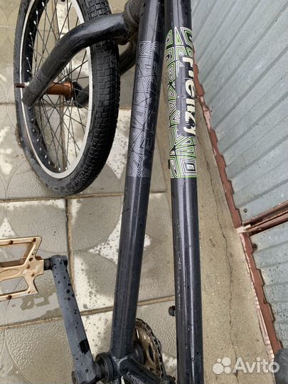 Трюковой велосипед bmx