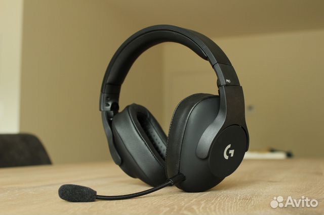Игровая гарнитура Logitech G PRO новая, 981-000721