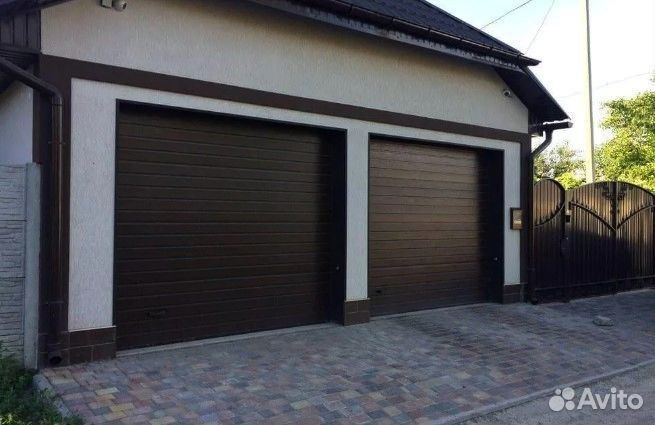 Секционные ворота