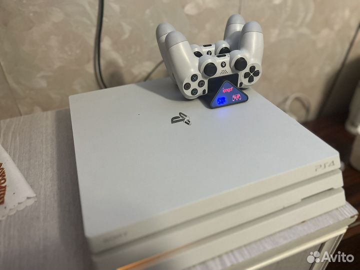 Sony playstation 4 pro 1tb