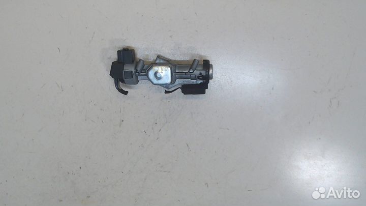 Замок зажигания Ford Mustang, 2013