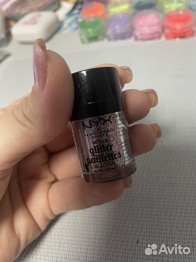 Хайлайтер influence, глитеры nyx, lamel