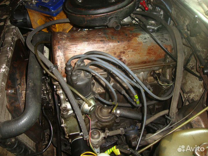 Продам б/у двигатель ваз-2103 (карбюратор)