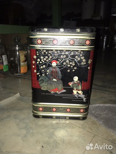 Банка для чая