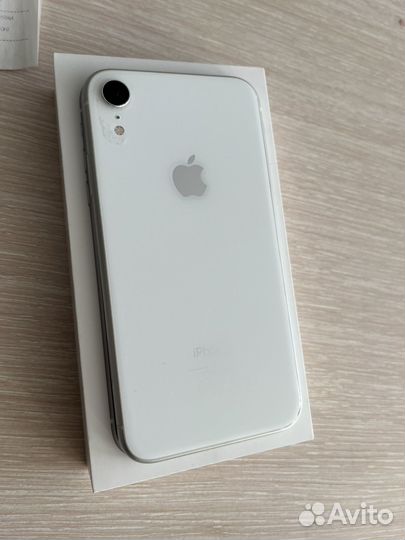 iPhone Xr, 128 ГБ