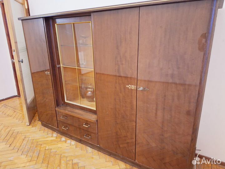 Шкаф сервант Хельга