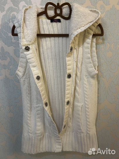 Жилетка женская