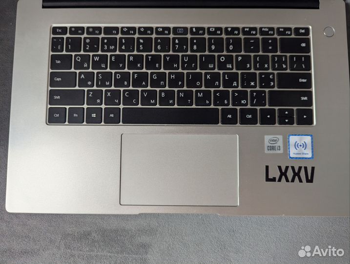 Huawei matebook d14