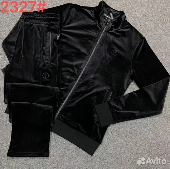 Спортивный костюм Armani