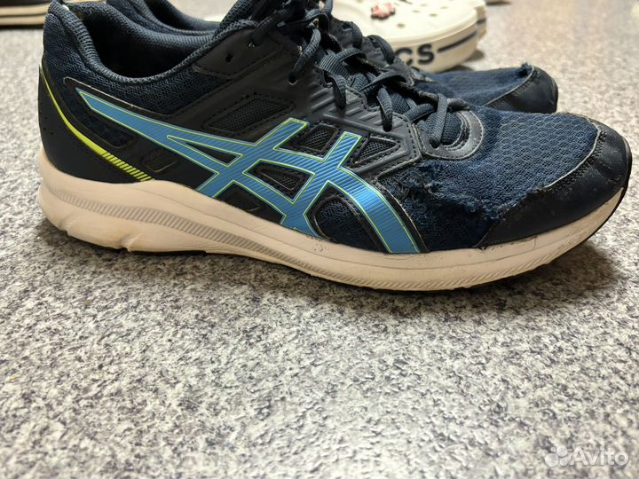 Кроссовки asics