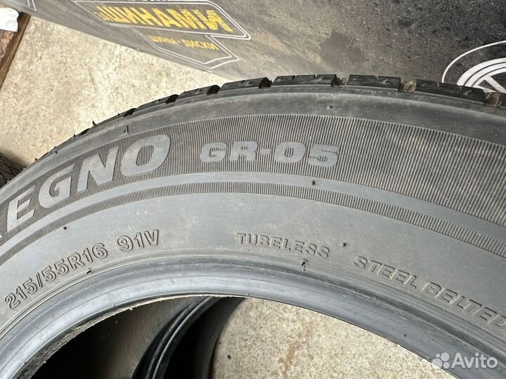 Bridgestone Regno GR-03 215/55 R16