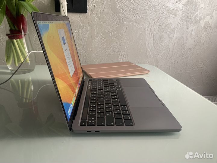 Apple MacBook Pro 13 2020 i5 16gb (226 циклов)