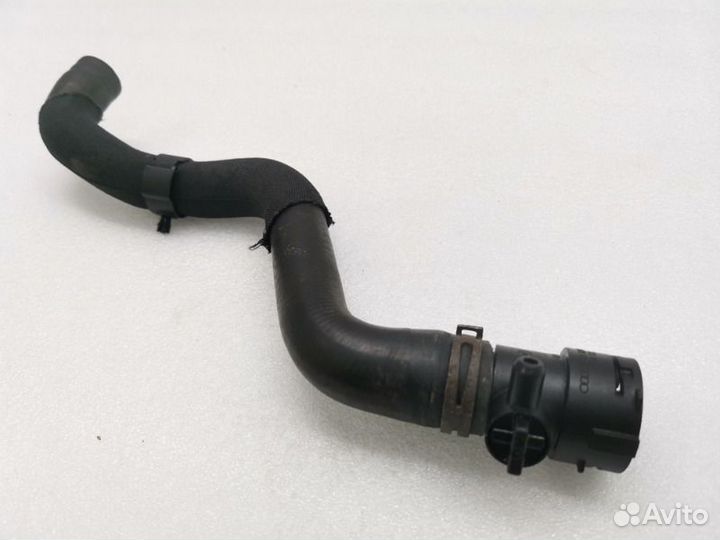 Патрубок охлаждения Audi A6 C7 2.0 TDI 2018